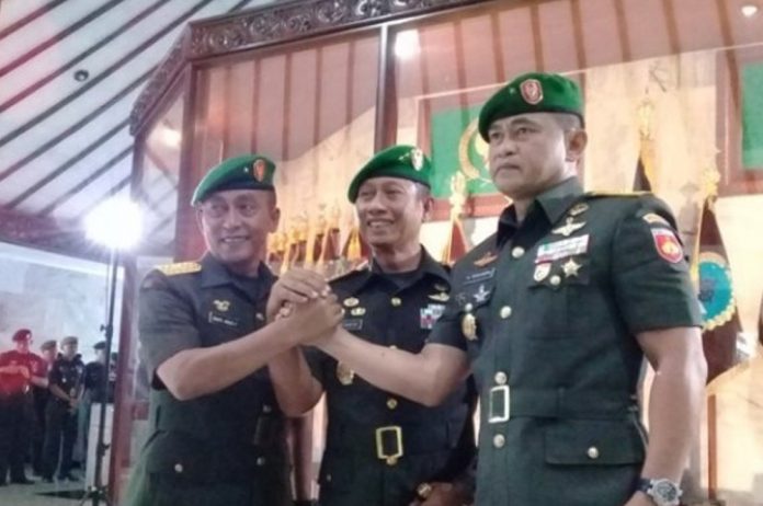 Maruli Simanjuntak 1