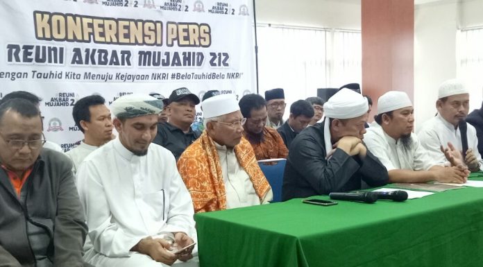 Sebagian Panitia Acara Aksi 212 Merangkap Tim Sukses Prabowo – Sandi