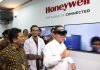 Menristekdikti Muhamad Nasir Resmikan Laboratorium Hasil Kerja Sama dengan UGM dan Honeywell