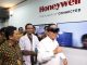 Menristekdikti Muhamad Nasir Resmikan Laboratorium Hasil Kerja Sama dengan UGM dan Honeywell