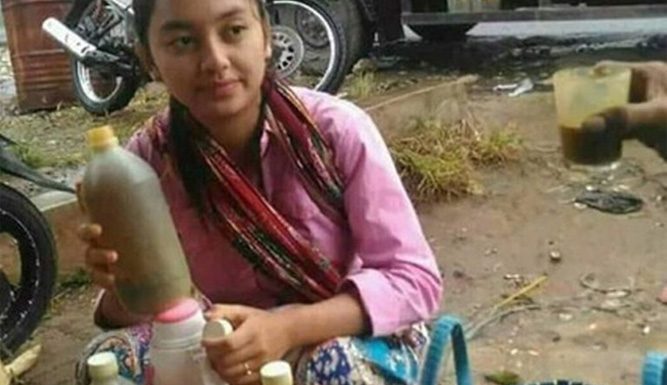 Salut! Gadis Cantik Pekerja Keras, Penjual Jamu Asal Cileungsi