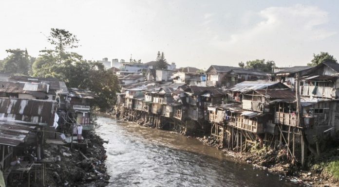2018, Angka kemiskinan kembali turun menjadi 9,66 persen