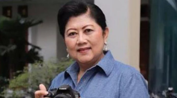Bersimpatik, Jokowi Perintahkan Dokter Kepresidenan Tangani Ani Yudhoyono
