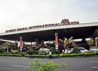 Runway mengelupas, Bandara Juanda Sempat Ditutup Sementara