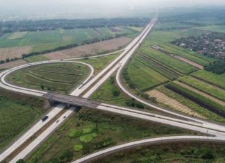 Sepi dan lengang, Tarif Tol Trans Jawa Dianggap Masih Mahal