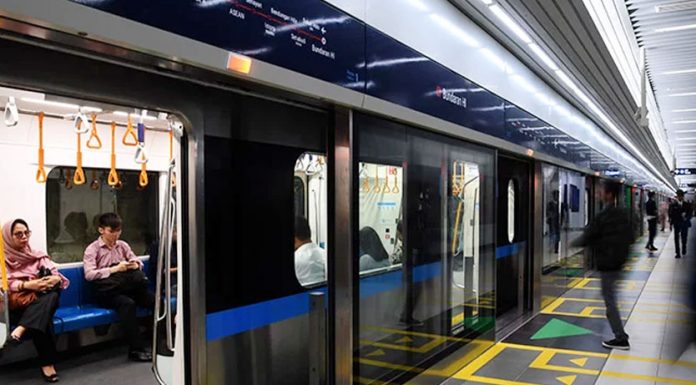 Anies: Tarif MRT Rp 8.500 Bukan Tarif Flat, Pemprov DKI Bersama PT MRT Masih Membuat Skema Baru