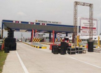 Presiden Jokowi Meresmikan Jalan Tol Trans Sumatera ruas Bakauheni-Terbanggi Besar