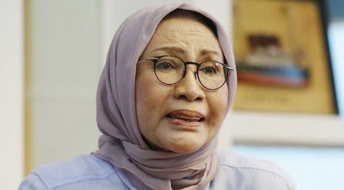 Ratna Sarumpaet: Hampir Semua Keterangan Nanik S. Deyang Bohong