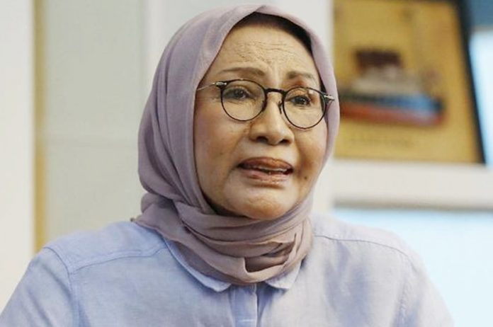 Ratna Sarumpaet