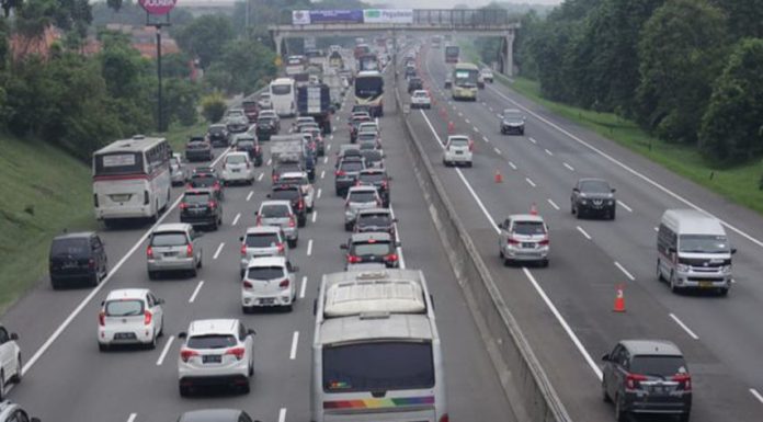 Jalur Cikampek One Way Untuk Mengurai Puncak Arus Mudik