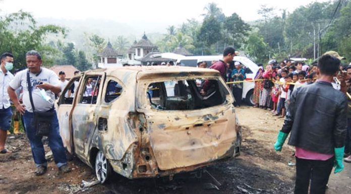 Istri di Sukabumi Sewa Eksekutor Untuk Bakar Suami dan Anak