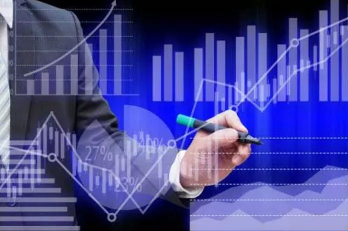 Pertumbuhan ekonomi dibayangi resesi global