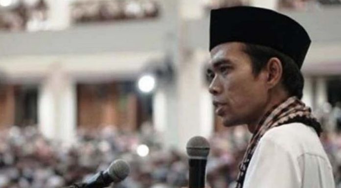 Acara Ustaz Abdul Somad di Masjid Kampus UGM Dibatalkan