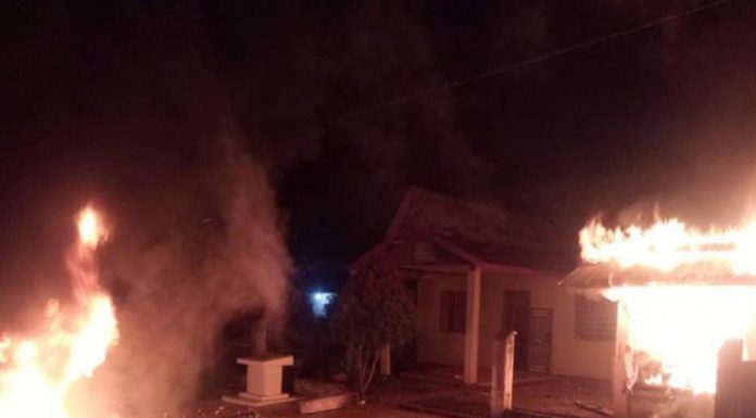 Kantor Desa Air Batu Jambi Dibakar Gegara BLT