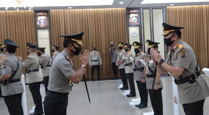 Komjen Boy Rafli dan Irjen Argo Yuwono, 77 Pati Yang Naik Pangkat