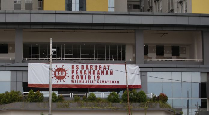 Pasien Wisma Atlet Membludak, Masyarakat Diminta Sadar Diri
