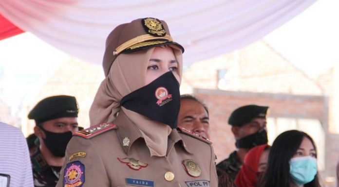 Faida, Bupati Perempuan Pertama di Kabupaten Jember Dimakzulkan