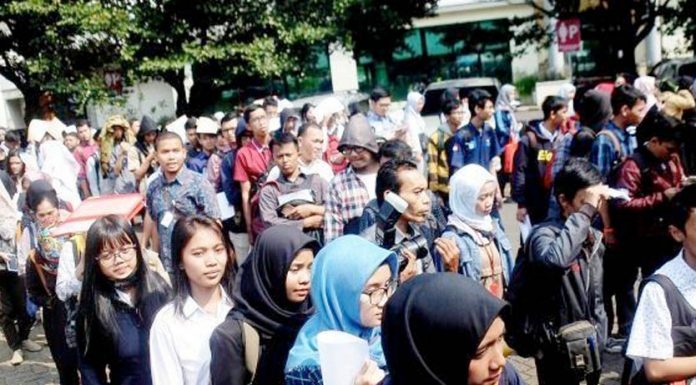 RUU Cipta Kerja Menguntungkan Seluruh Rakyat Indonesia