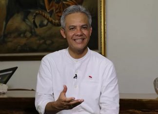 Ganjar Pranowo Memutuskan Menaikkan Upah Minimum Provinsi (UMP) Jawa Tengah