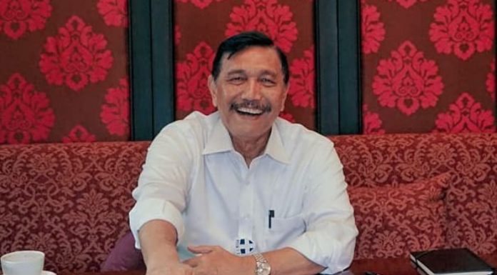 Luhut : Target 6 Bulan, 70 Juta Orang Telah Divaksin