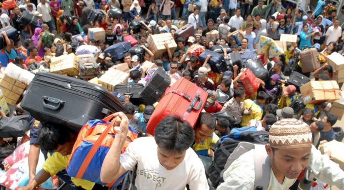 Mudik 2021 Resmi Dilarang, Angka Kematian Covid-19 Masih Tinggi