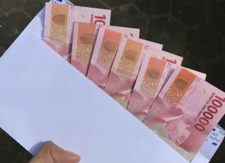 Para Buruh Kecewa Dengan Kebijakan Tunjangan Hari Raya