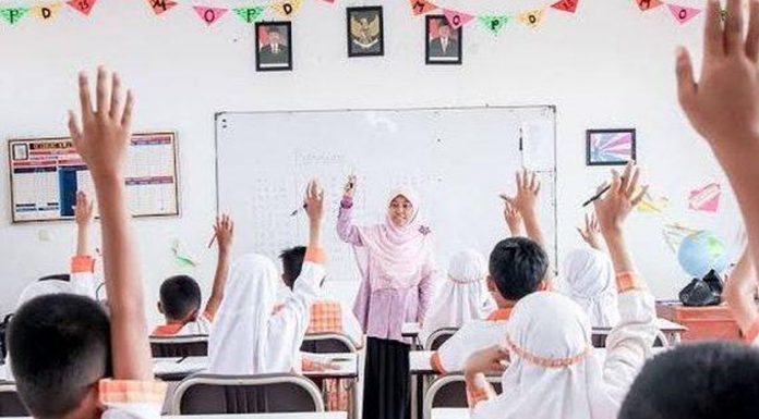 Tidak Taat Menerapkan Protokol Kesehatan Akibatkan Munculnya Klaster Penularan Covid-19