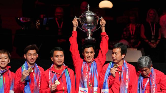 Setelah Penantian 19 Tahun, Piala Thomas Akhirnya Kembali ke Indonesia
