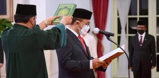 Presiden Joko Widodo Lantik Kepala PPATK yang Baru