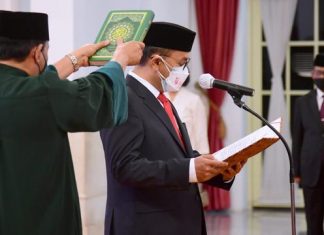 Presiden Joko Widodo Lantik Kepala PPATK yang Baru