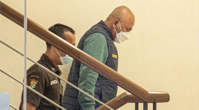 KPK OTT Walikota Bekasi Rahmat Effendi!
