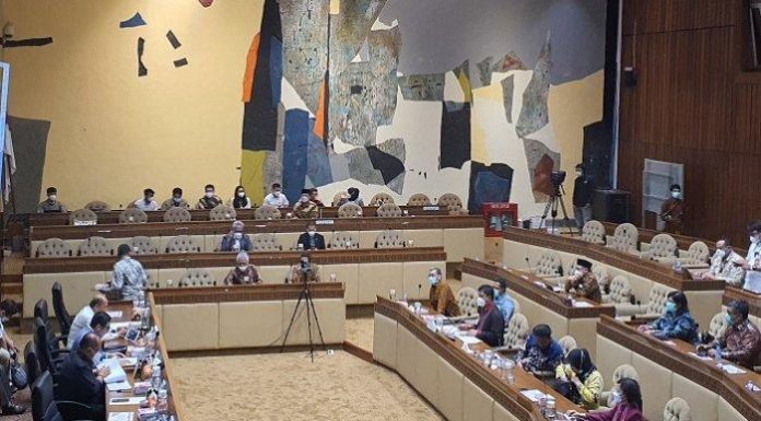 Komisi 2 DPR Tetapkan Anggota KPU dan Bawaslu Periode 2022-2027