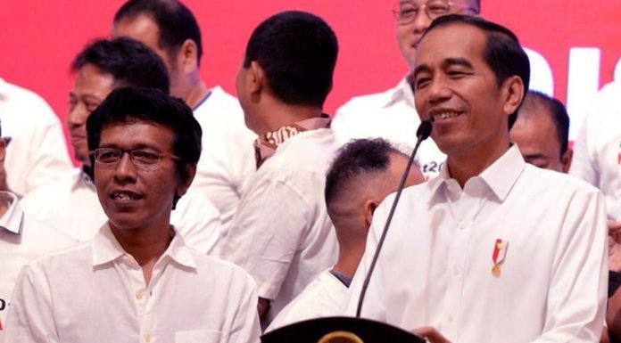 Adian Napitupulu Dipanggil Presiden Jokowi Ke Istana