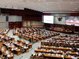 Anggaran TV DPR Tembus 1,5 Miliar, Beli di e-Commerce Cuma 700 juta-an