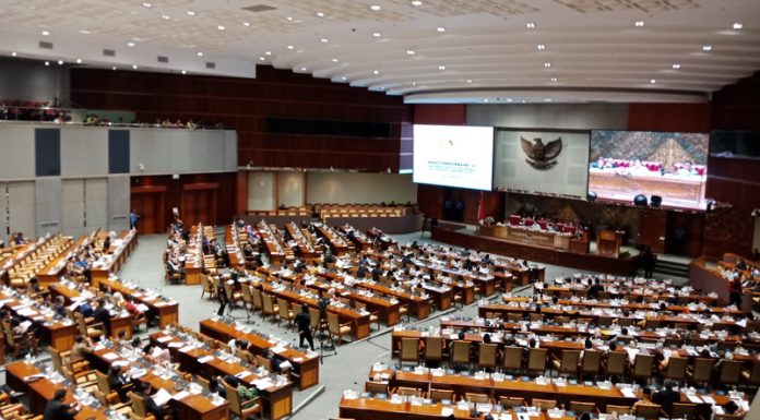 Anggaran TV DPR Tembus 1,5 Miliar, Beli di e-Commerce Cuma 700 juta-an