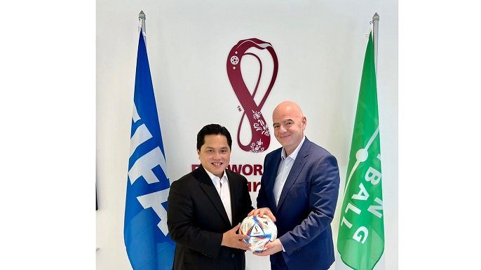 Insiden Kanjuruhan : Jokowi Lobi FIFA, Indonesia Aman dari Sanksi
