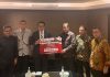OJK dan IJK Salurkan Donasi Rp 750 Juta bagi Korban Gempa Cianjur