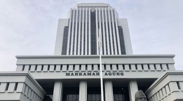 Makelar Kasus Lebih Pintar, MA Kibarkan Bendera Putih