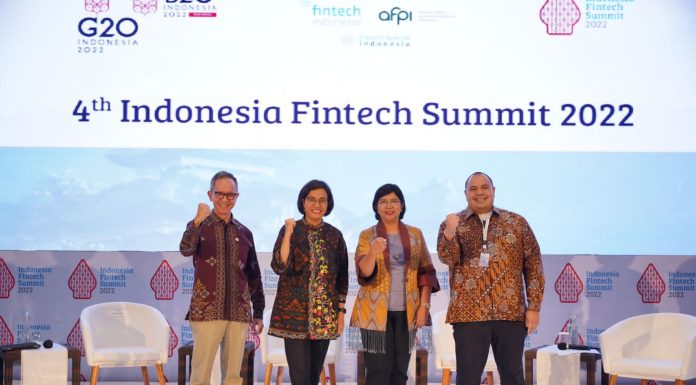 OJK Tunjukkan Keseriusan Dukung Sektor Keuangan Digital pada Bulan Fintech Nasional