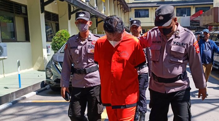 Pria 54 Tahun Cabuli 17 Anak di Bawah Umur