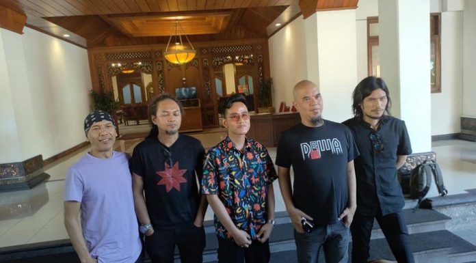 Gibran Rakabuming Bakal Jadi Penentu Kehadiran Prabowo Subianto di Konser Dewa 19