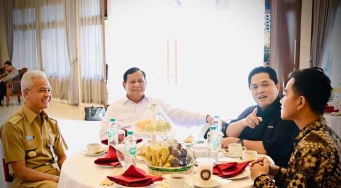 Momen Keakraban antara Prabowo, Ganjar, Erick Thohir dan Gibran