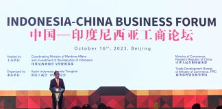 Jokowi Hadiri Forum Bisnis Indonesia-RRT
