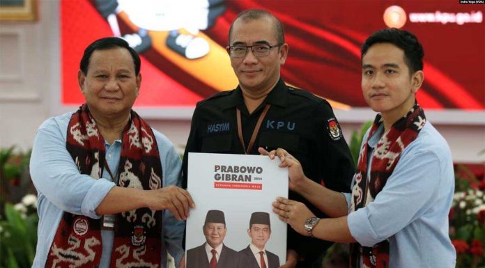 Prabowo Subianto dan Gibran Rakabuming Raka Resmi Mendaftar ke KPU
