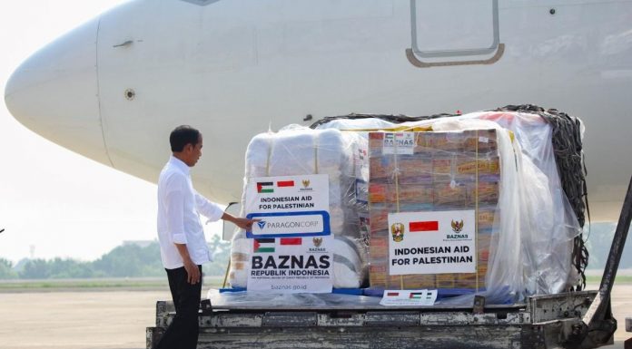 Presiden Joko Widodo Melepas Bantuan Tahap Kedua Indonesia untuk Palestina