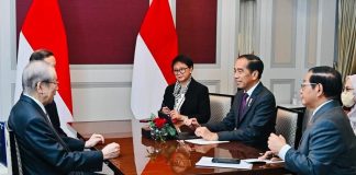 Presiden Joko Widodo Diskusi Dengan Presiden Japan-Indonesia Association (JAPINDA)