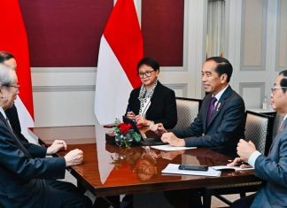 Presiden Joko Widodo Diskusi Dengan Presiden Japan-Indonesia Association (JAPINDA)