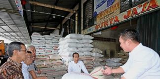 Presiden Jokowi Kunjungi Pasar Induk Cipinang