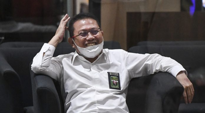 Sekretaris MA Hasbi Hasan Dituntut Pidana 13 Tahun dan 8 bulan Penjara.