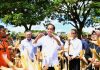 Tinjau Panen Jagung di Sumbawa, Presiden Tegaskan Pentingnya Keseimbangan Harga
